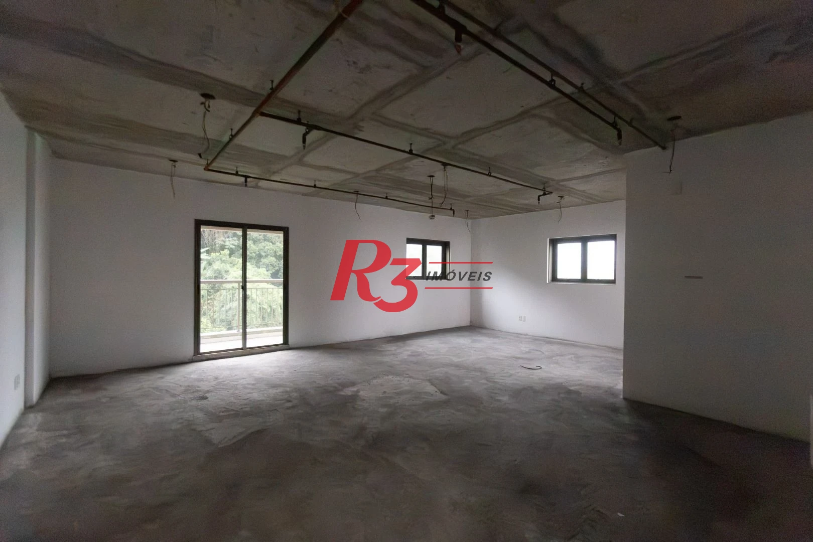 Sala, 66 m² - venda por R$ 390.000,00 ou aluguel por R$ 3.500,00/mês - Valongo - Santos/SP