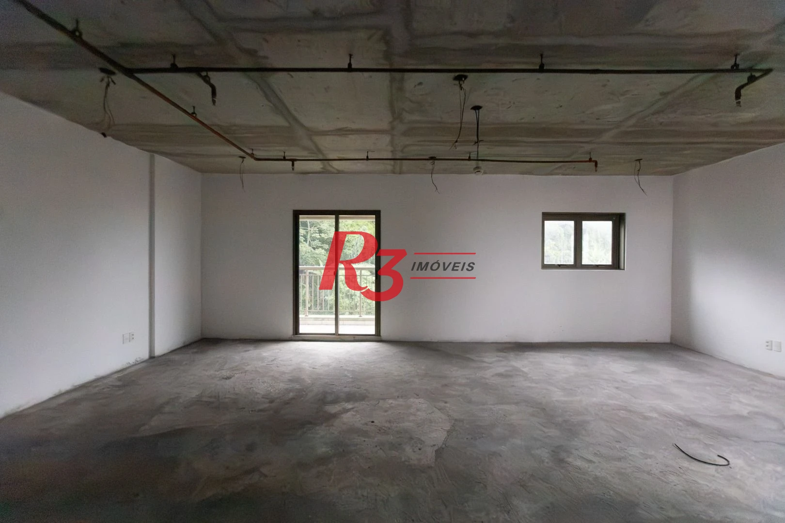 Sala, 66 m² - venda por R$ 390.000,00 ou aluguel por R$ 3.500,00/mês - Valongo - Santos/SP