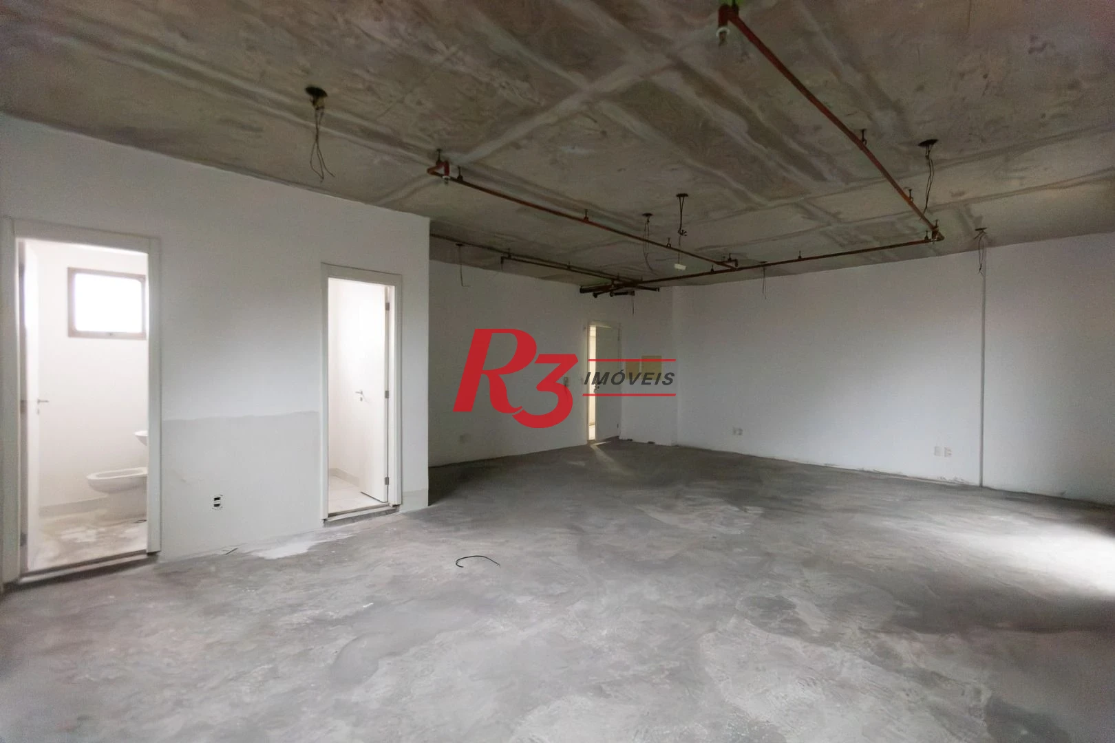 Sala, 66 m² - venda por R$ 390.000,00 ou aluguel por R$ 3.500,00/mês - Valongo - Santos/SP