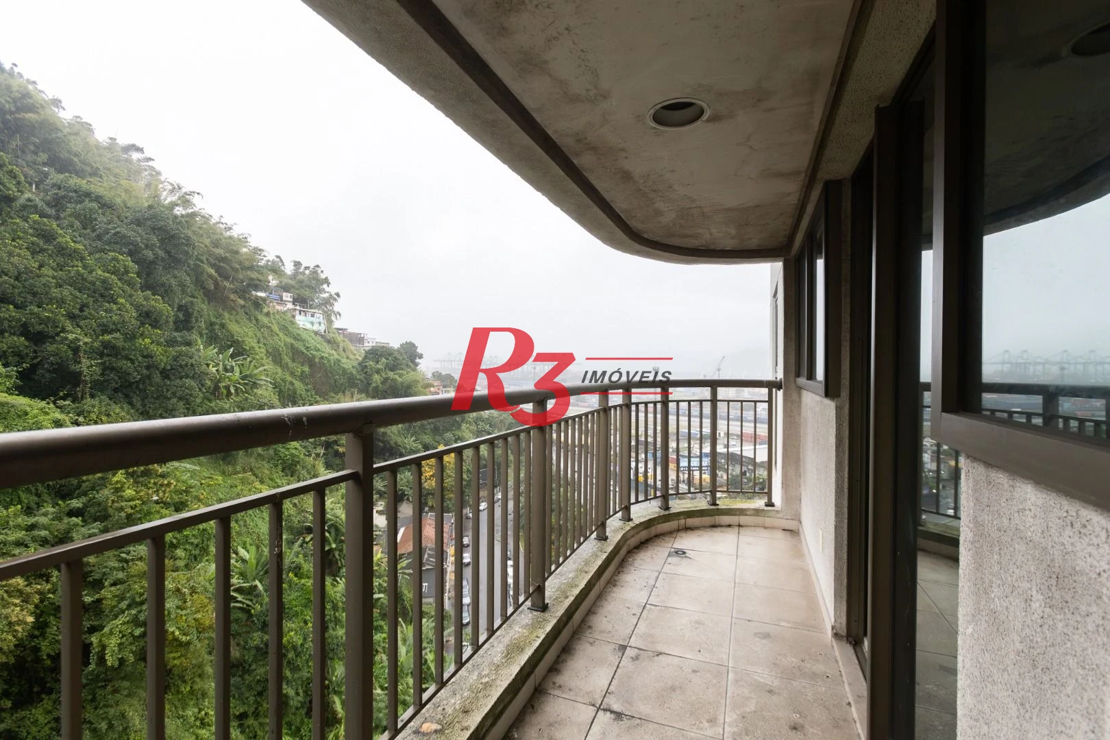 Sala, 66 m² - venda por R$ 390.000,00 ou aluguel por R$ 3.500,00/mês - Valongo - Santos/SP