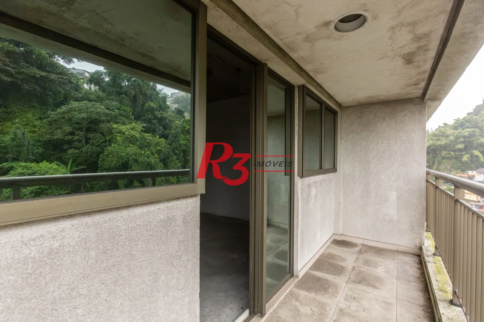 Sala, 66 m² - venda por R$ 390.000,00 ou aluguel por R$ 3.500,00/mês - Valongo - Santos/SP