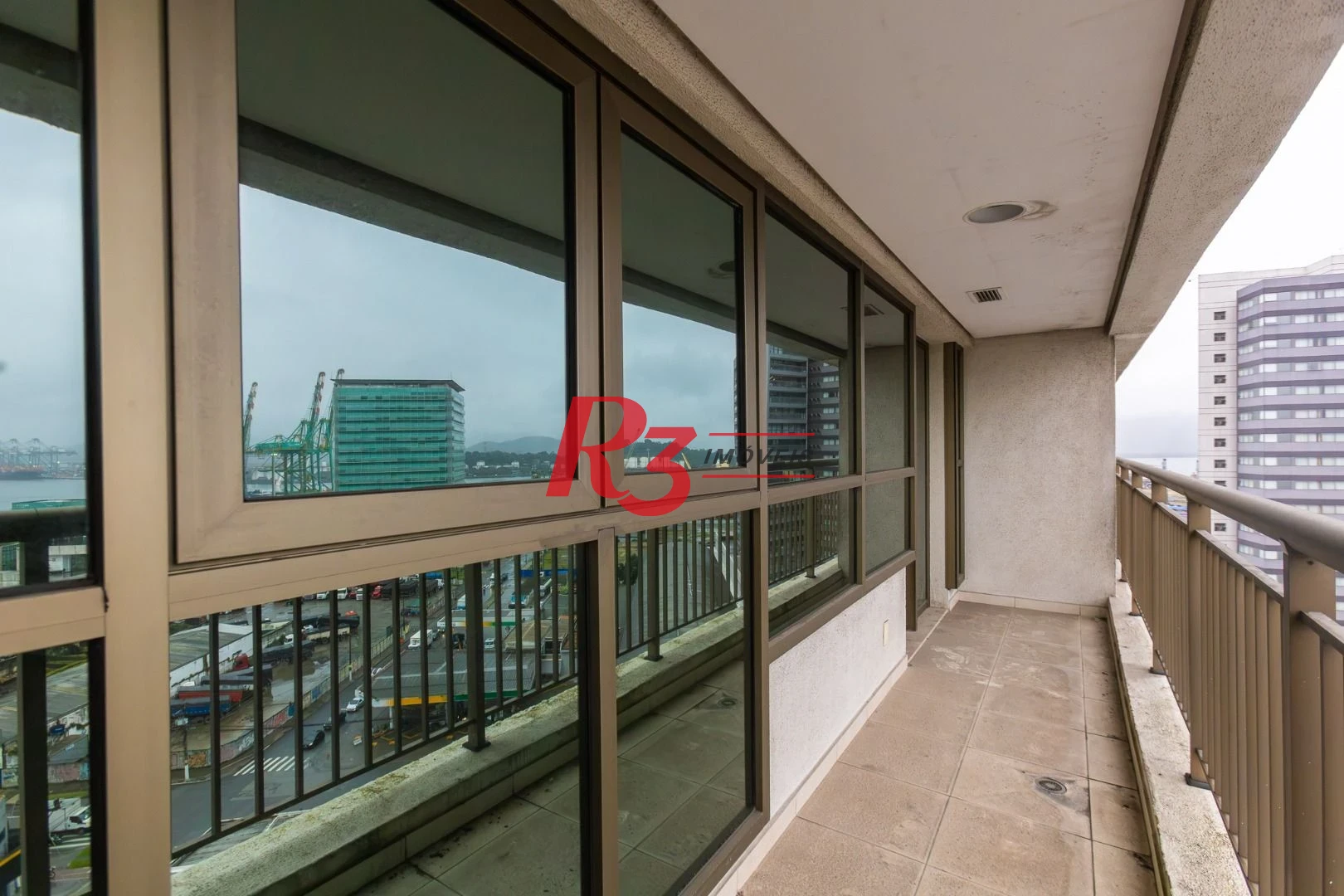 Sala, 48 m² - venda por R$ 390.000,00 ou aluguel por R$ 3.500,00/mês - Valongo - Santos/SP