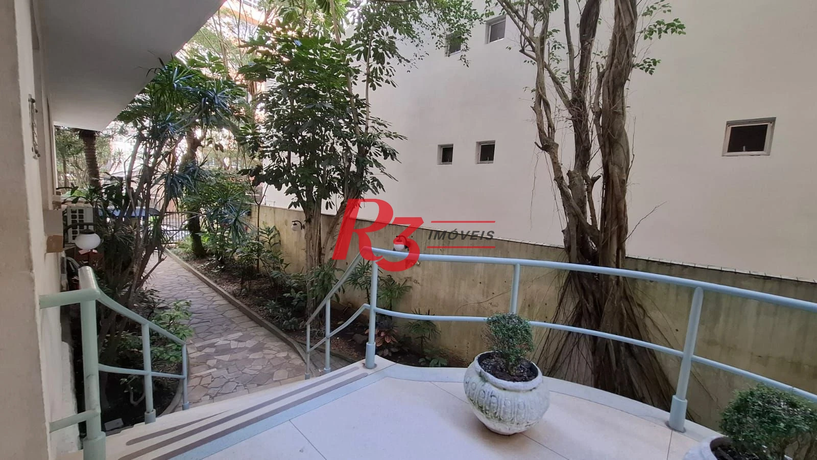 Apartamento com 1 dormitório à venda, 40 m² por R$ 320.000,00 - Boqueirão - Santos/SP