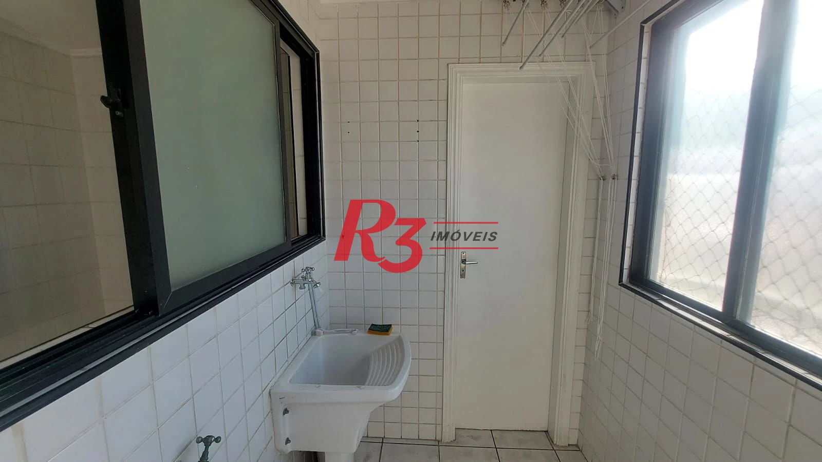 Apartamento com 2 dormitórios, 70 m² - venda por R$ 420.000,00 ou aluguel por R$ 3.400,00/mês - Campo Grande - Santos/SP