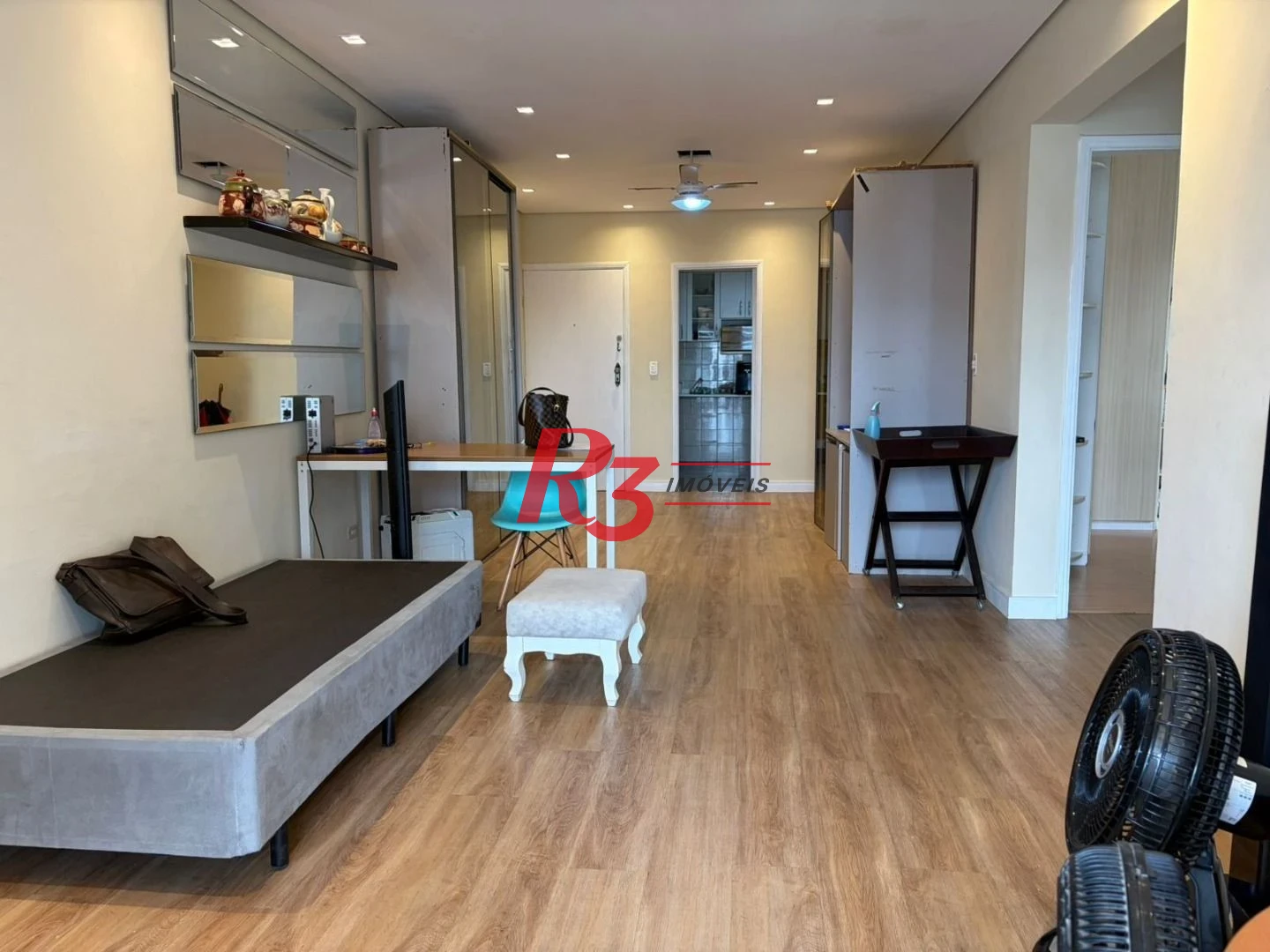 Apartamento com 2 dormitórios à venda, 95 m² por R$ 550.000,00 - Marapé - Santos/SP