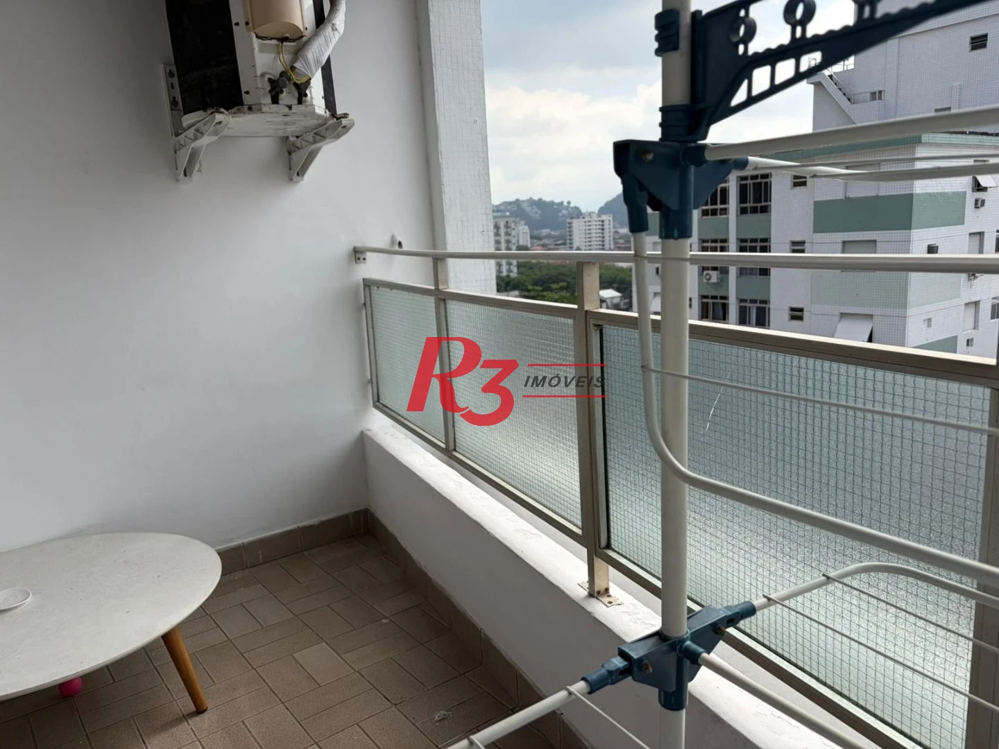 Apartamento com 2 dormitórios à venda, 95 m² por R$ 550.000,00 - Marapé - Santos/SP