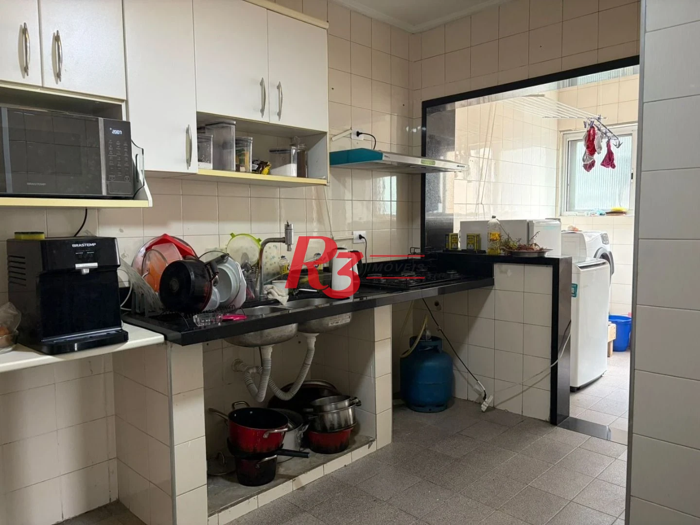 Apartamento com 2 dormitórios à venda, 95 m² por R$ 550.000,00 - Marapé - Santos/SP