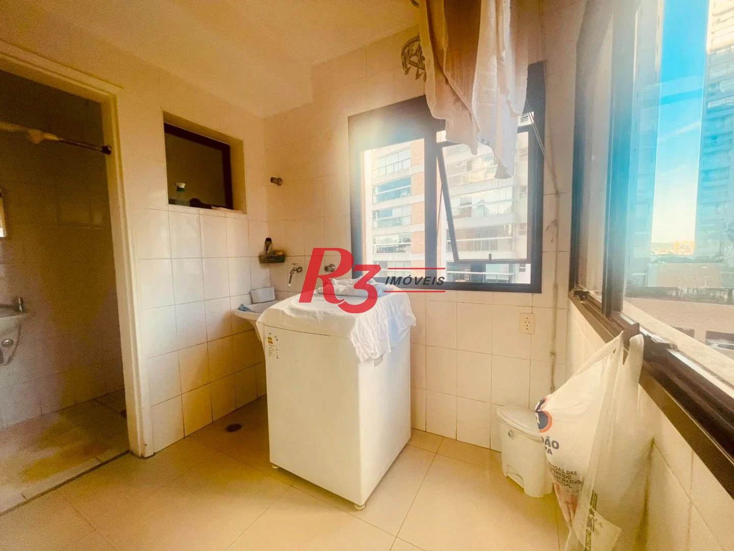 Apartamento com 3 dormitórios à venda, 134 m² por R$ 1.199.000,00 - Ponta da Praia - Santos/SP