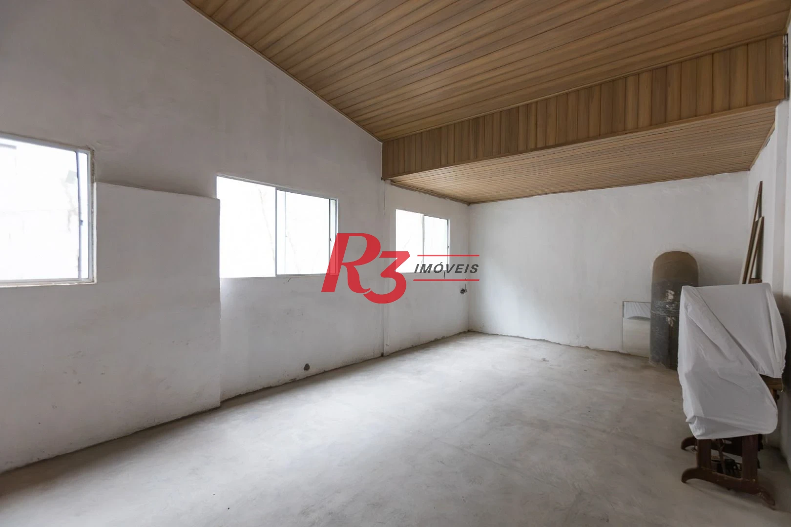 Loja para alugar, 32 m² por R$ 3.600,00/mês - Gonzaga - Santos/SP