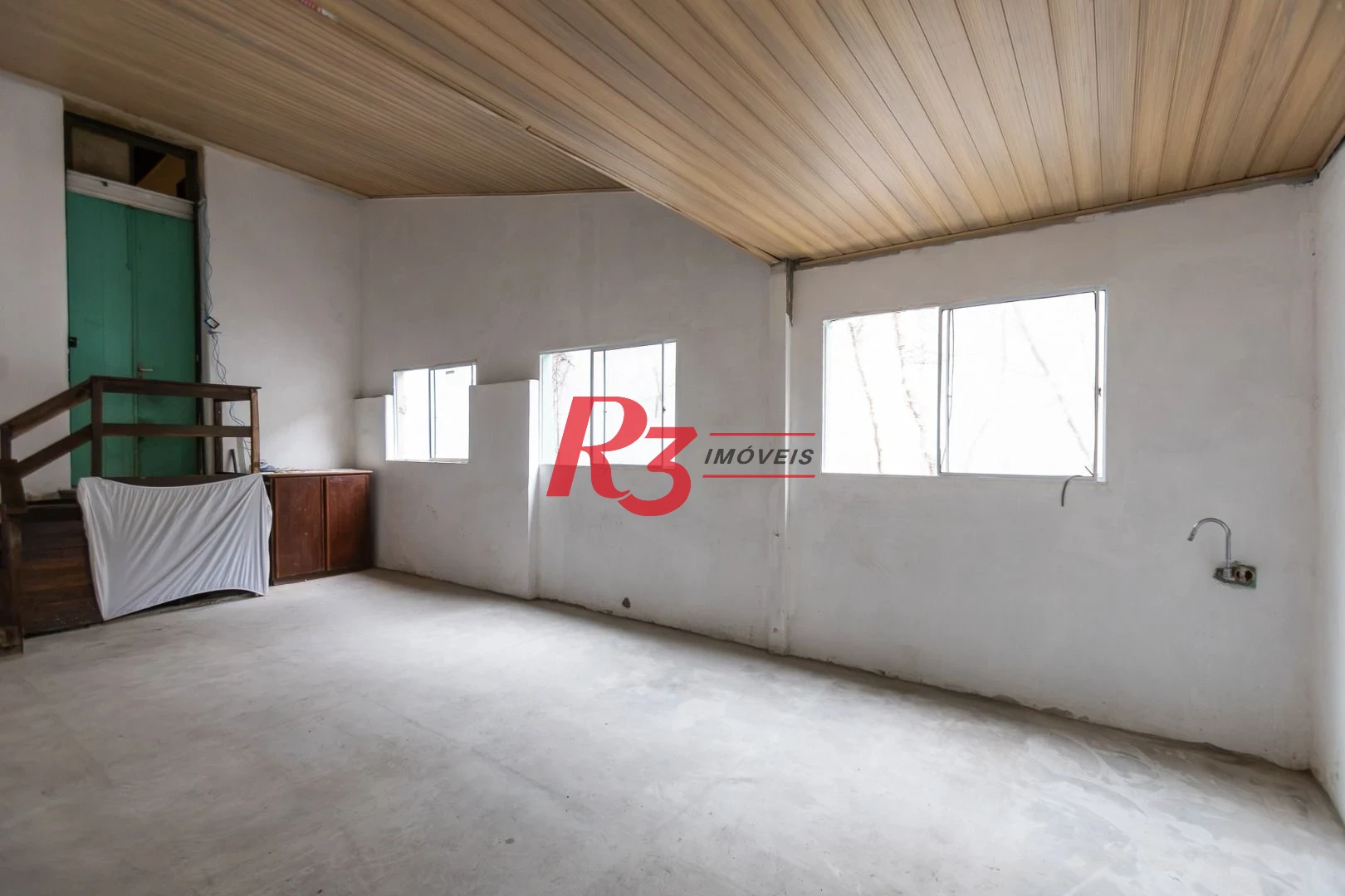 Loja para alugar, 32 m² por R$ 3.600,00/mês - Gonzaga - Santos/SP