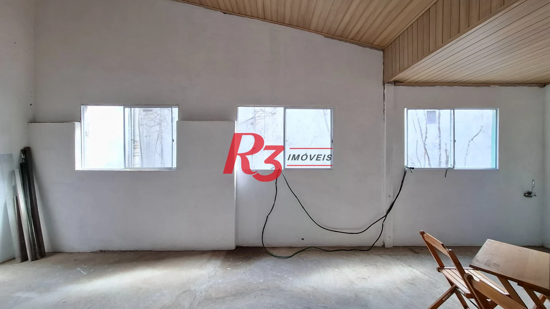 Loja para alugar, 32 m² por R$ 3.600,00/mês - Gonzaga - Santos/SP