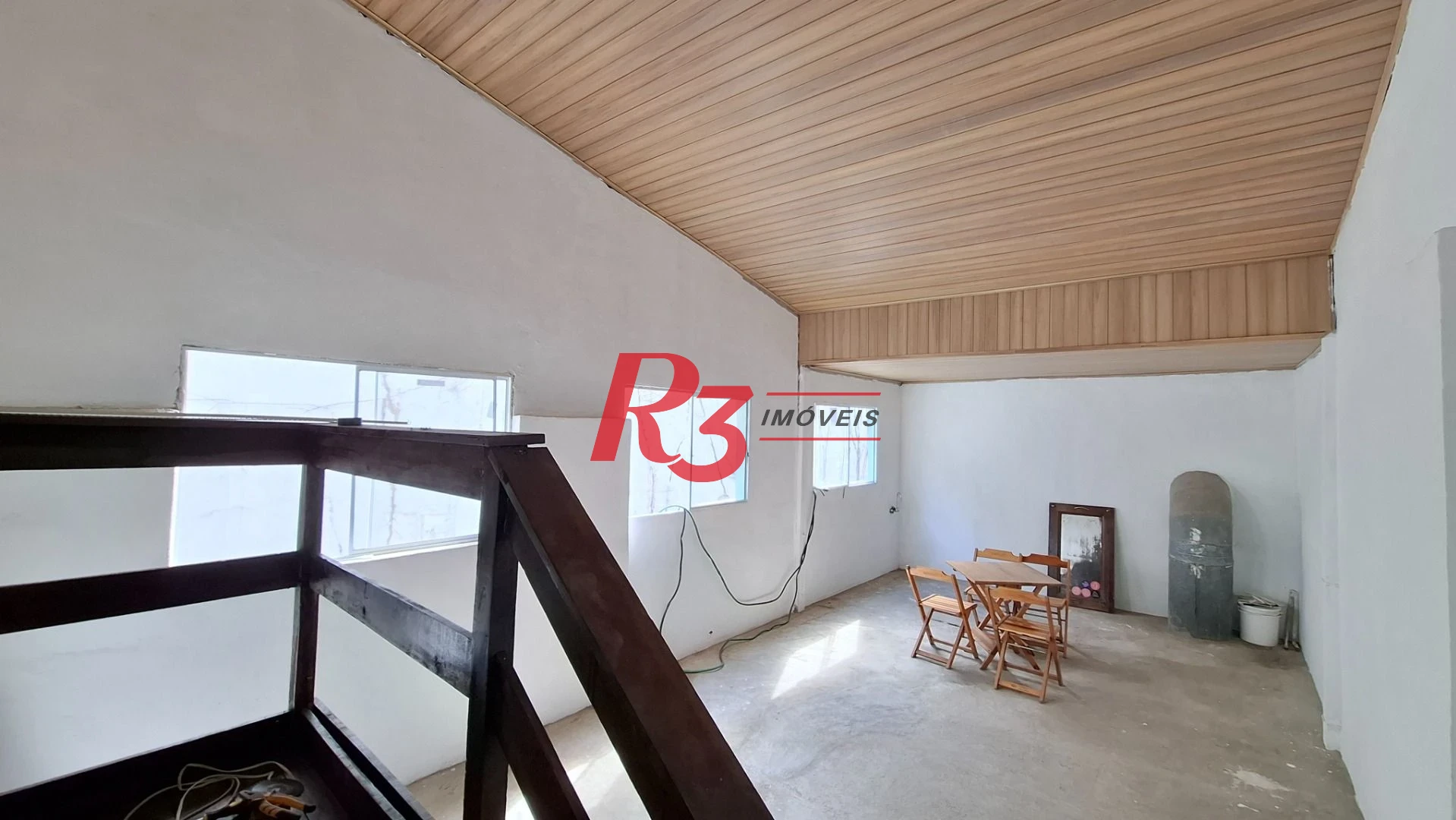 Loja para alugar, 32 m² por R$ 3.600,00/mês - Gonzaga - Santos/SP