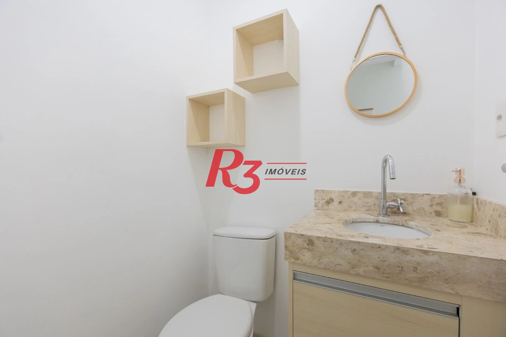 Apartamento com 1 dormitório para alugar, 51 m² por R$ 4.200,01/mês - José Menino - Santos/SP