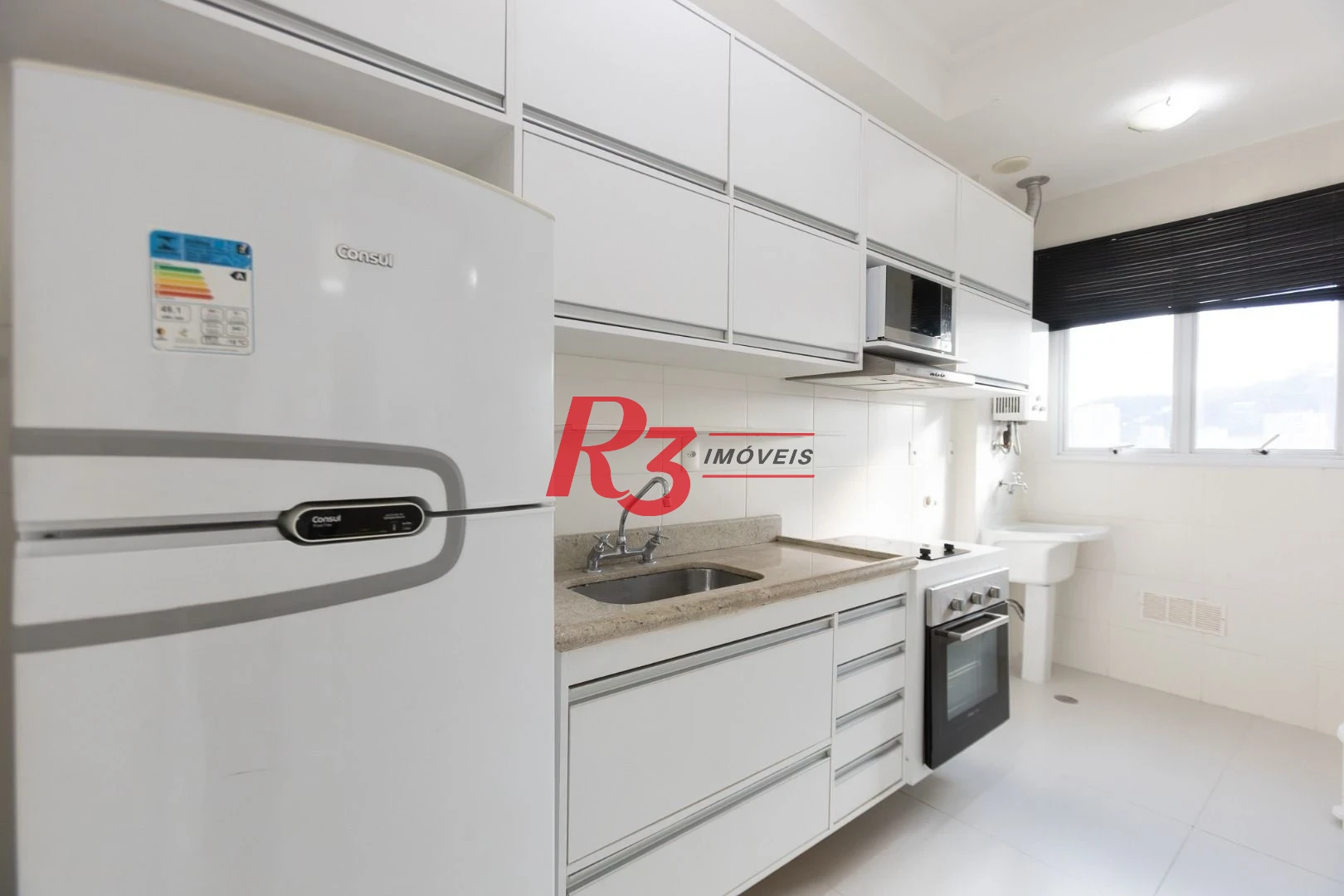 Apartamento com 1 dormitório para alugar, 51 m² por R$ 4.200,01/mês - José Menino - Santos/SP