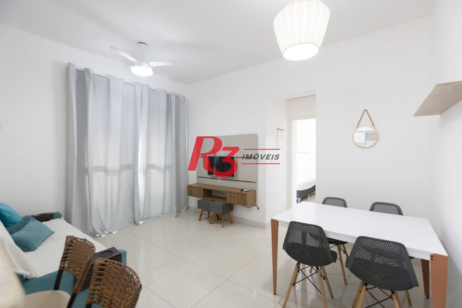 Apartamento com 1 dormitório para alugar, 51 m² por R$ 4.200,01/mês - José Menino - Santos/SP