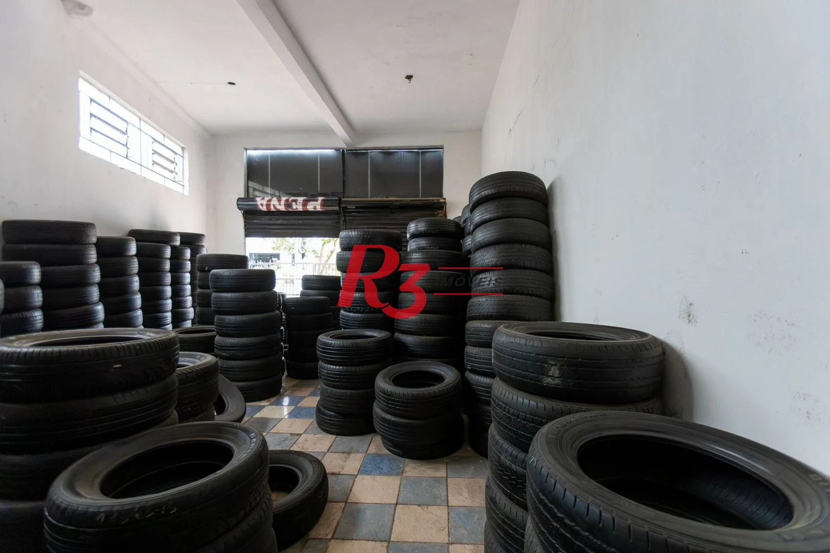 Prédio à venda, 195 m² por R$ 1.800.000,00 - Estuário - Santos/SP