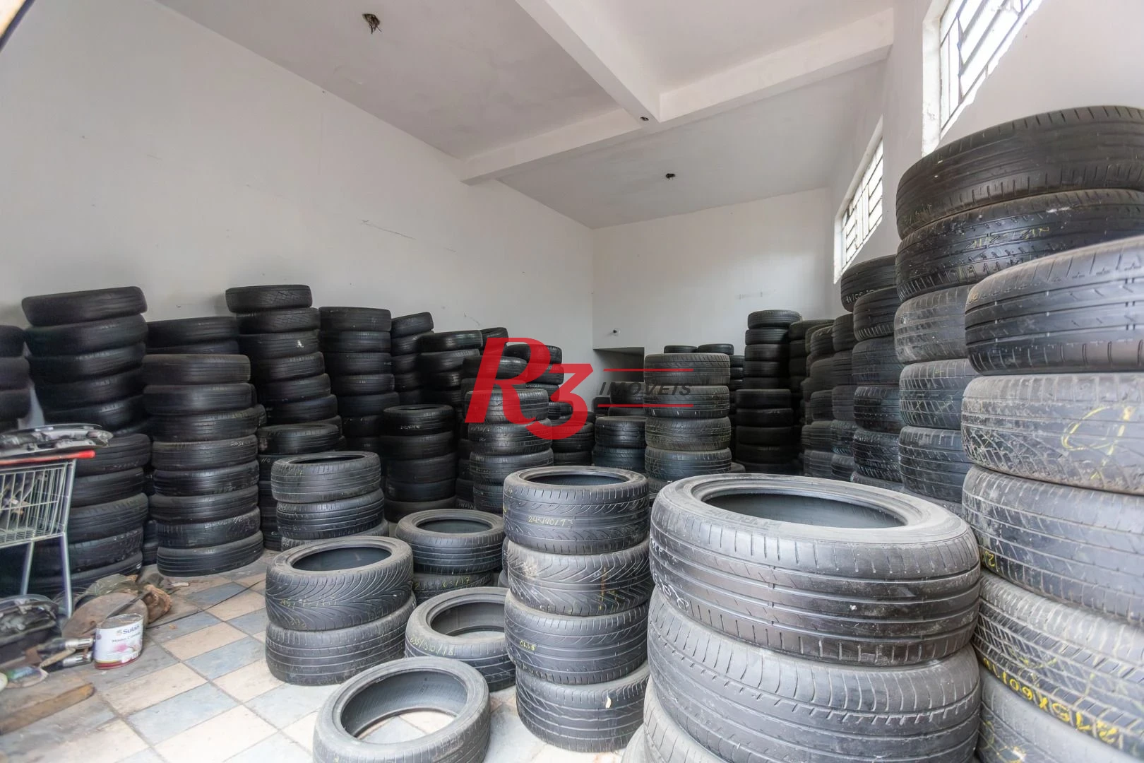Prédio à venda, 195 m² por R$ 1.800.000,00 - Estuário - Santos/SP