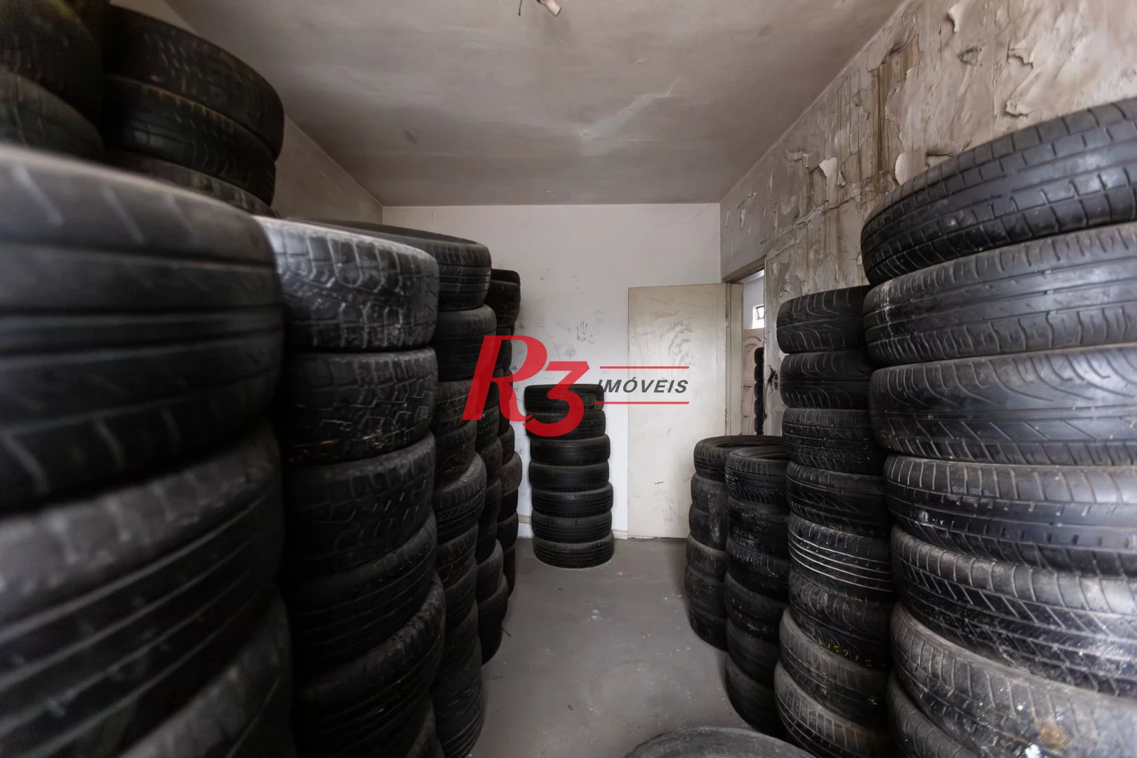 Prédio à venda, 195 m² por R$ 1.800.000,00 - Estuário - Santos/SP