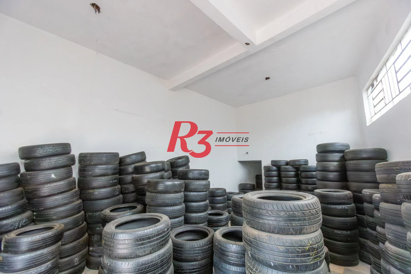 Prédio à venda, 195 m² por R$ 1.800.000,00 - Estuário - Santos/SP