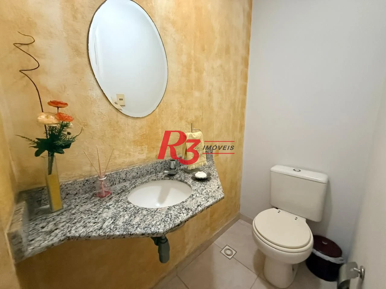 Apartamento com 3 dormitórios à venda, 122 m² por R$ 1.200.000,00 - Pompéia - Santos/SP