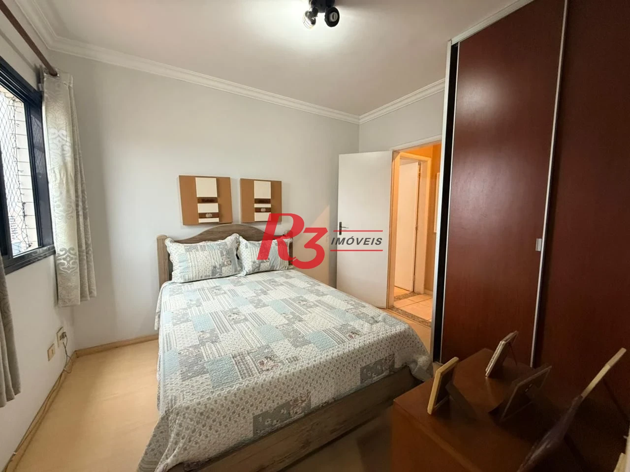 Apartamento com 3 dormitórios à venda, 122 m² por R$ 1.200.000,00 - Pompéia - Santos/SP