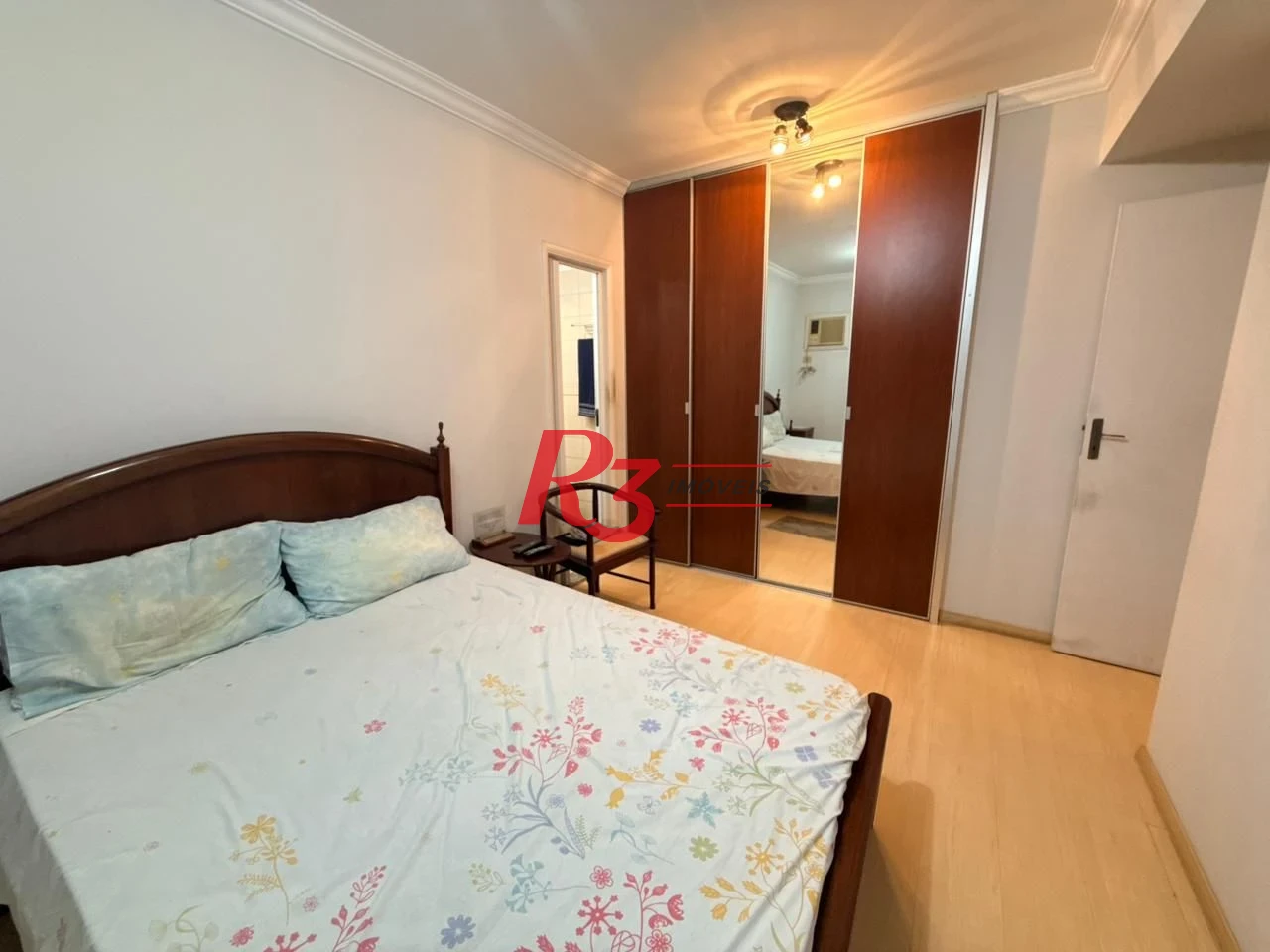 Apartamento com 3 dormitórios à venda, 122 m² por R$ 1.200.000,00 - Pompéia - Santos/SP