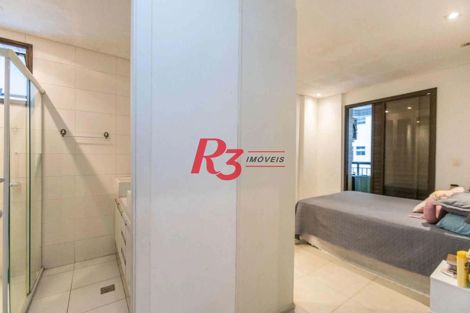Apartamento com 2 dormitórios à venda, 86 m² por R$ 920.000,00 - José Menino - Santos/SP