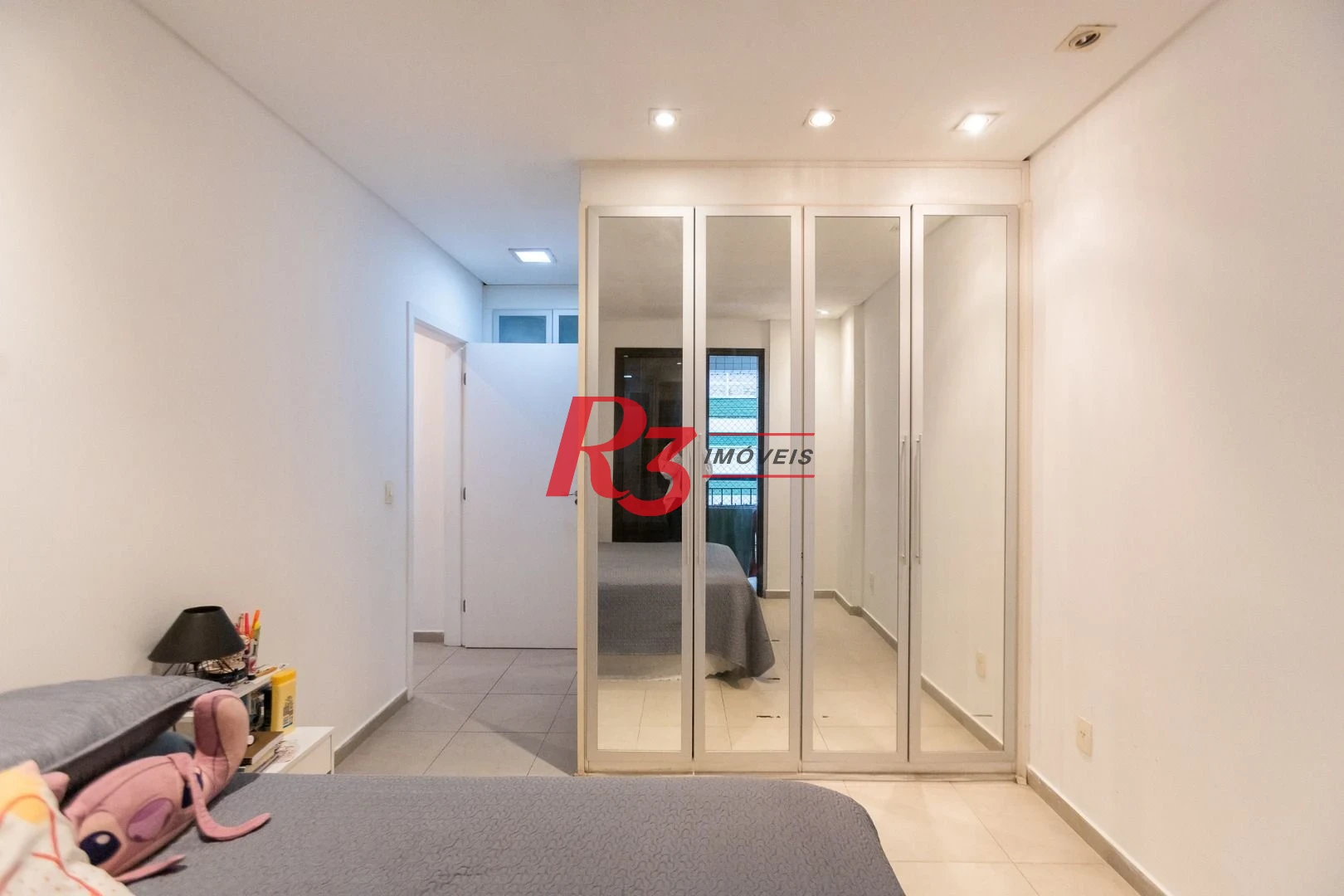 Apartamento com 2 dormitórios à venda, 86 m² por R$ 920.000,00 - José Menino - Santos/SP