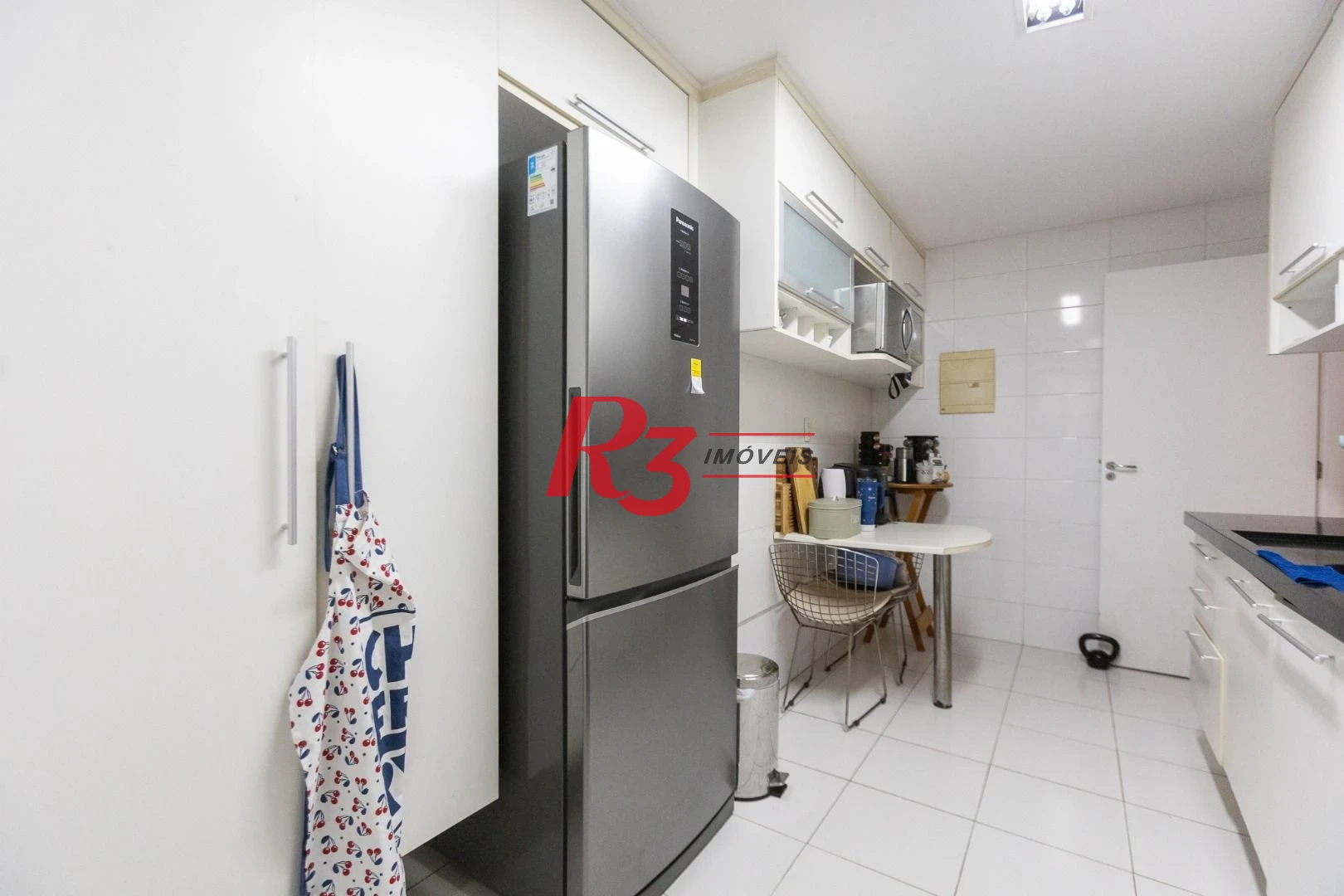 Apartamento com 2 dormitórios à venda, 86 m² por R$ 920.000,00 - José Menino - Santos/SP