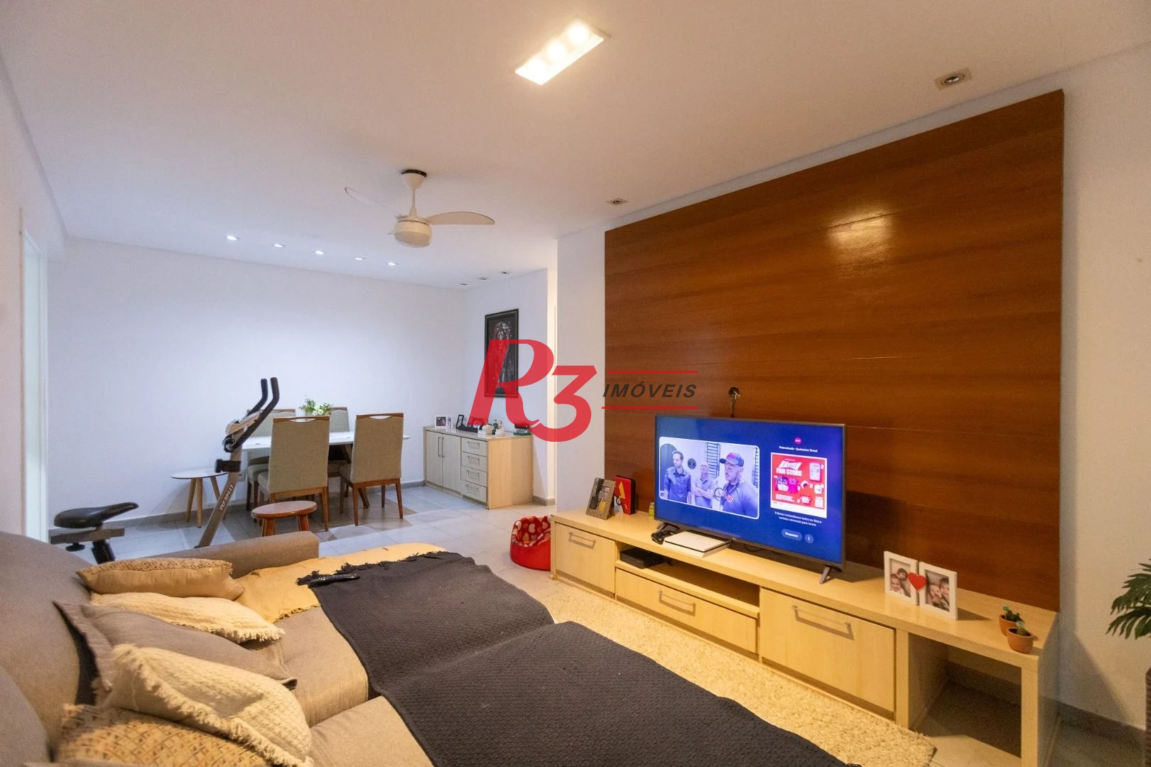 Apartamento com 2 dormitórios à venda, 86 m² por R$ 920.000,00 - José Menino - Santos/SP