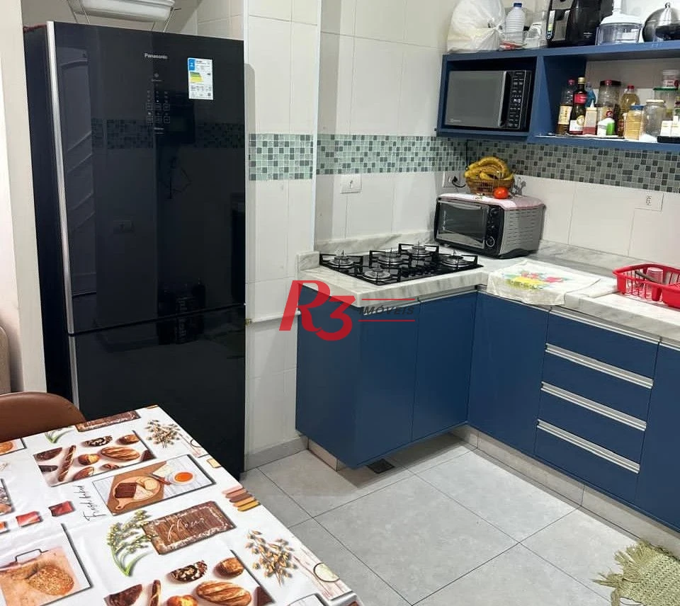 Apartamento com 2 dormitórios à venda, 72 m² por R$ 650.000,00 - José Menino - Santos/SP