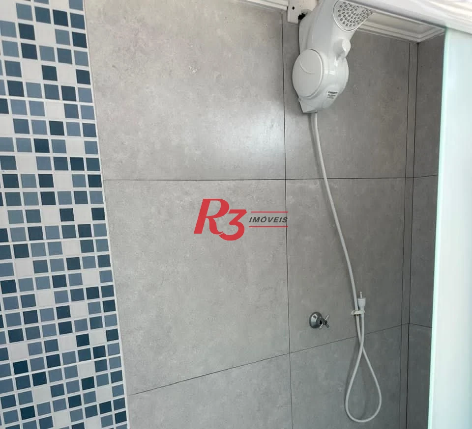 Apartamento com 2 dormitórios à venda, 72 m² por R$ 650.000,00 - José Menino - Santos/SP