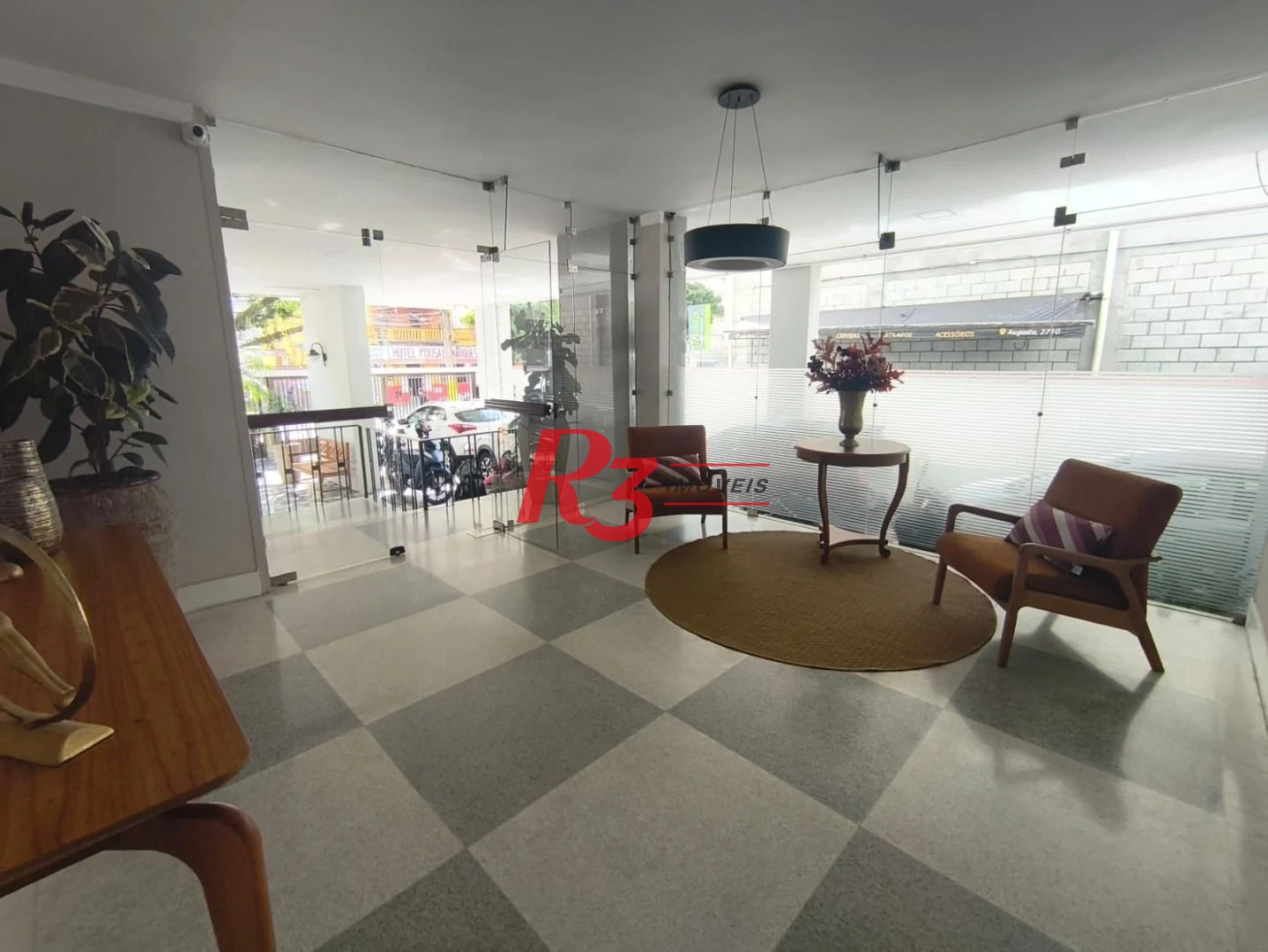 Apartamento com 2 dormitórios para alugar, 74 m² por R$ 4.400,00/mês - Pompéia - Santos/SP