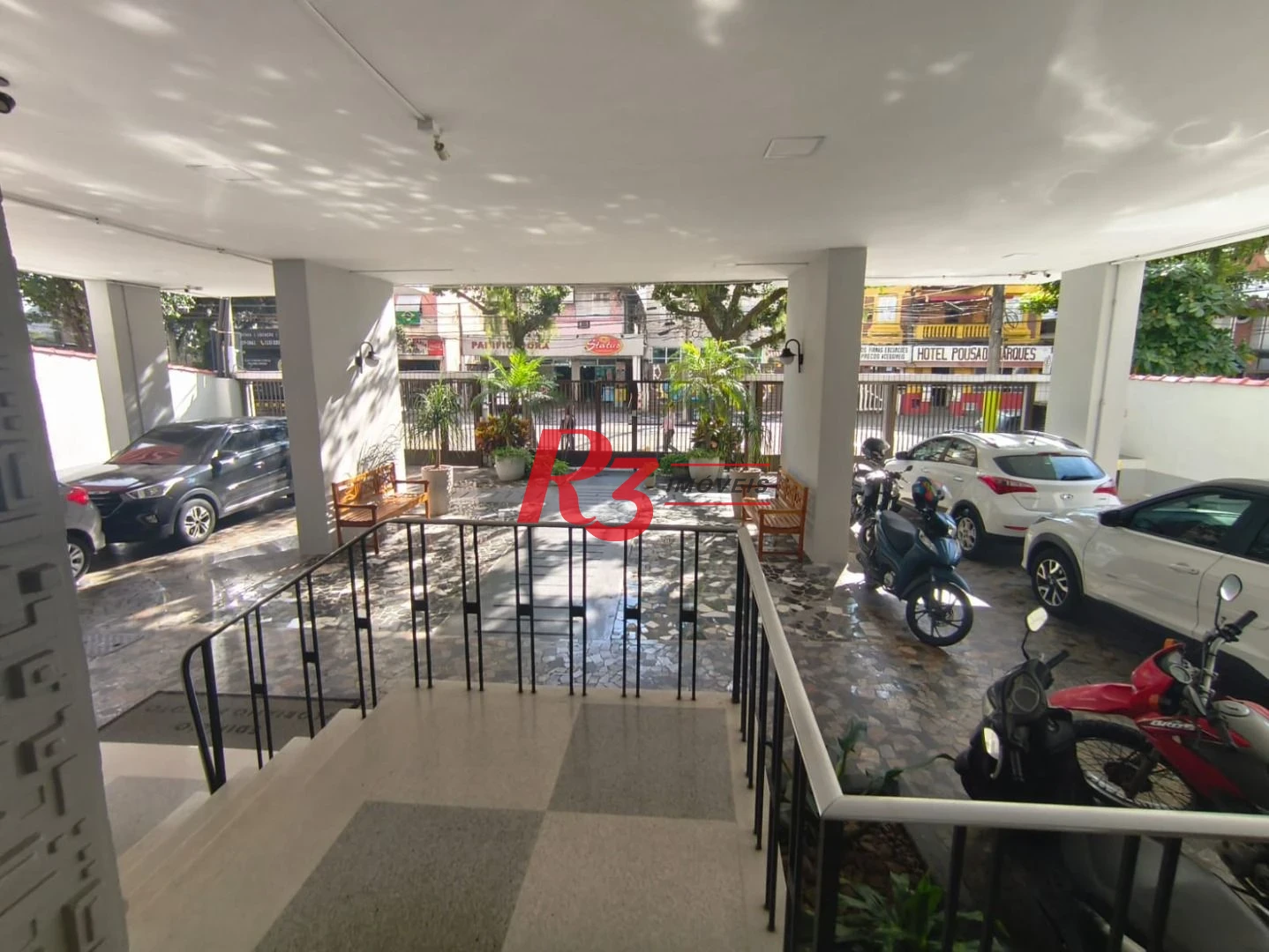 Apartamento com 2 dormitórios para alugar, 74 m² por R$ 4.400,00/mês - Pompéia - Santos/SP