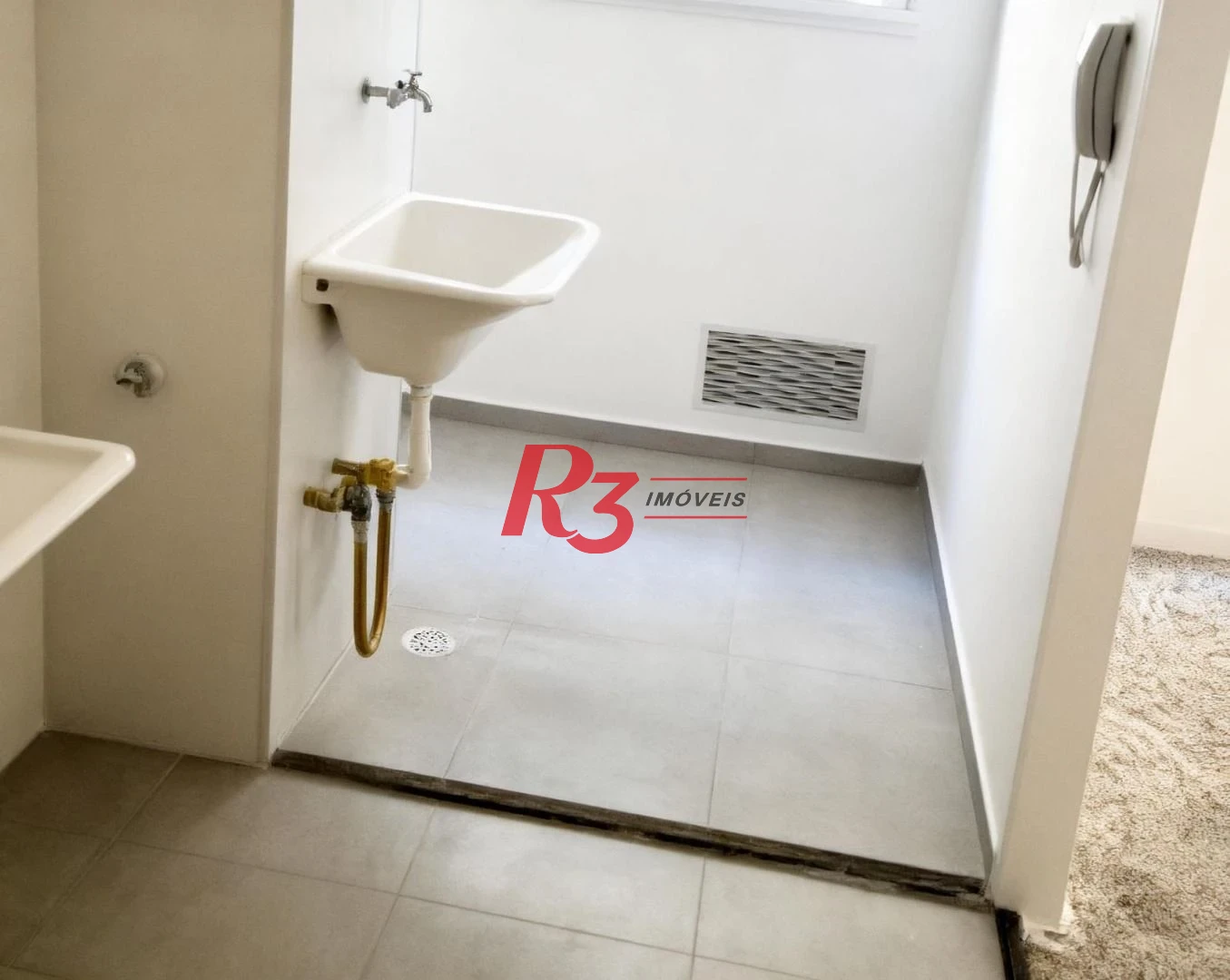 Apartamento com 2 dormitórios à venda, 43 m² por R$ 382.000,00 - Jabaquara - Santos/SP