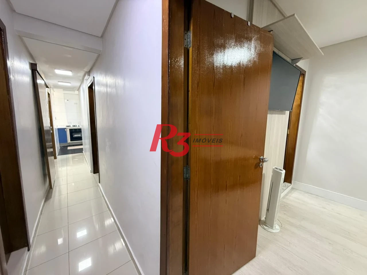 Apartamento com 2 dormitórios à venda, 96 m² por R$ 900.000,00 - Embaré - Santos/SP