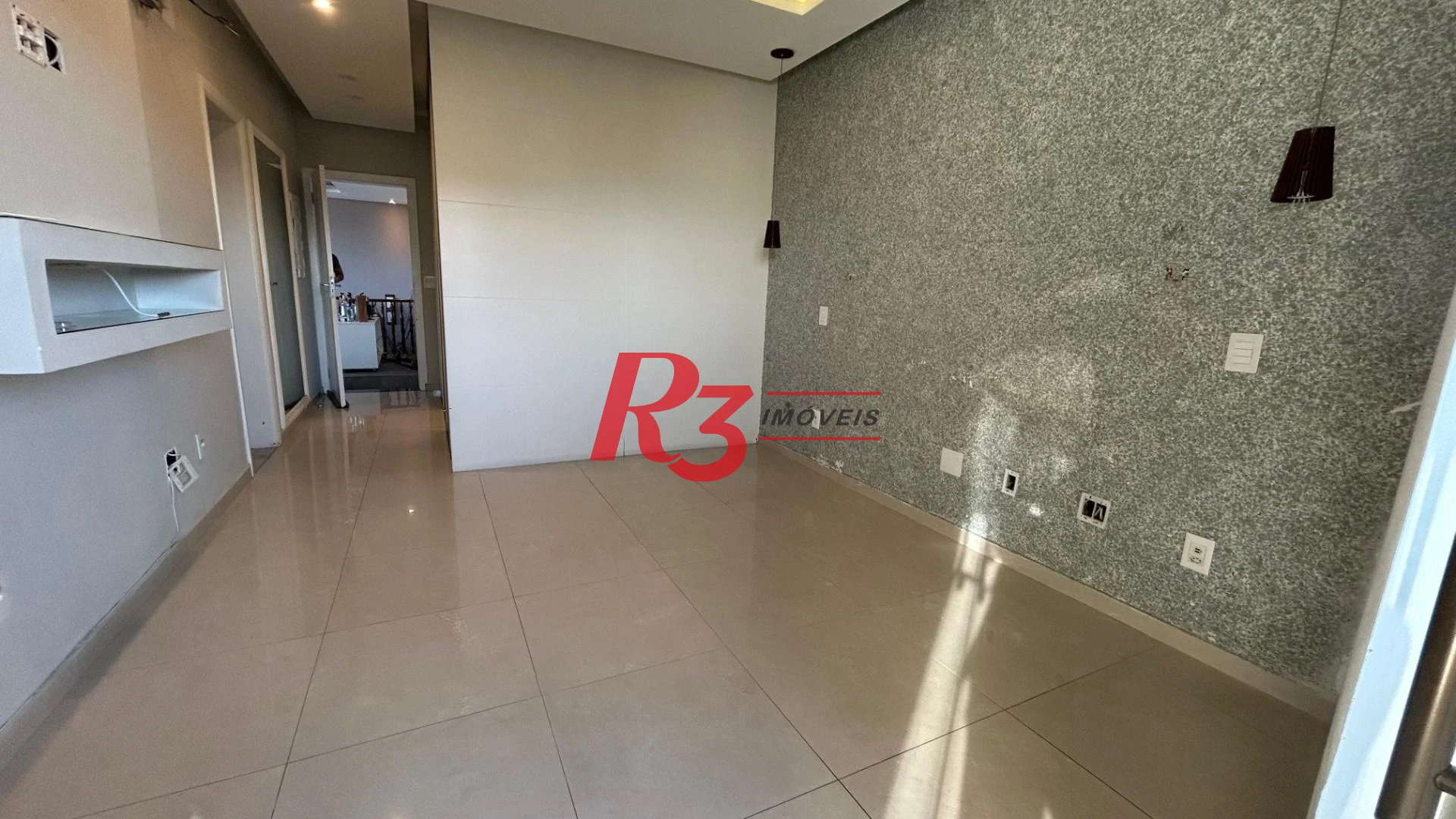 Cobertura com 3 dormitórios à venda, 275 m² por R$ 1.600.000,00 - Embaré - Santos/SP
