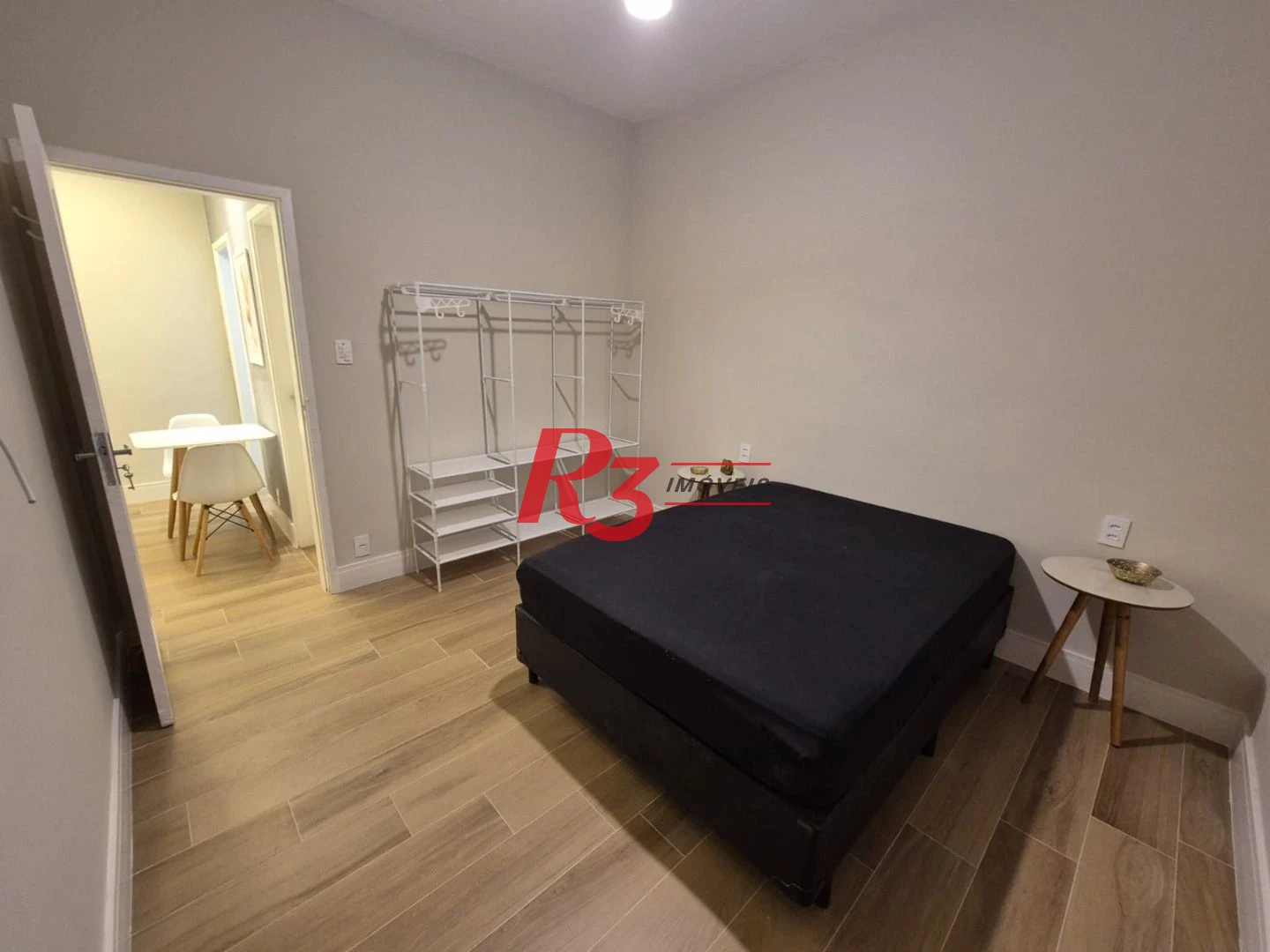 Apartamento com 2 dormitórios à venda, 55 m² por R$ 470.000,00 - Boqueirão - Santos/SP
