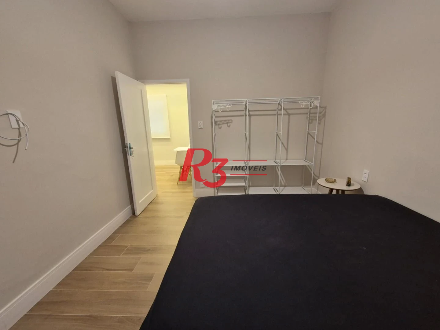 Apartamento com 2 dormitórios à venda, 55 m² por R$ 470.000,00 - Boqueirão - Santos/SP