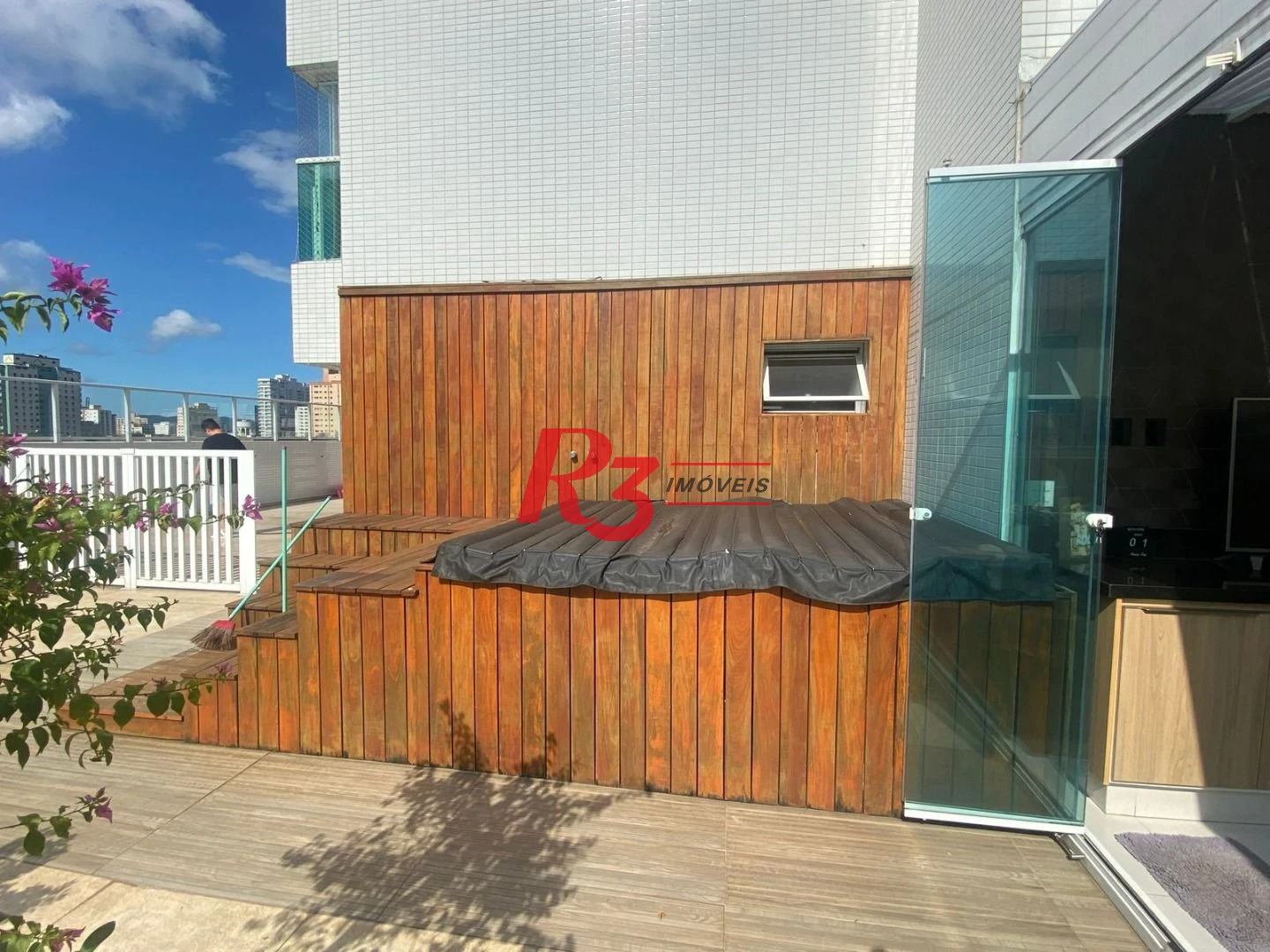 Apartamento Garden com 2 dormitórios à venda, 270 m² por R$ 2.600.000,00 - Embaré - Santos/SP