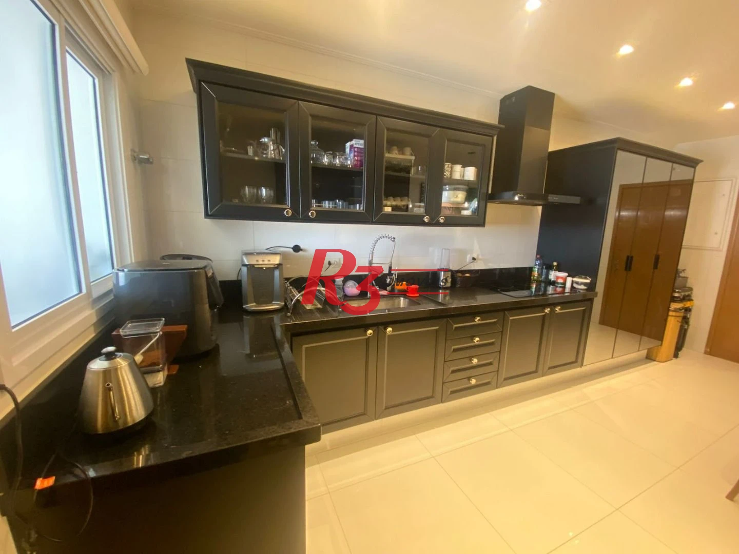 Apartamento Garden com 2 dormitórios à venda, 270 m² por R$ 2.600.000,00 - Embaré - Santos/SP