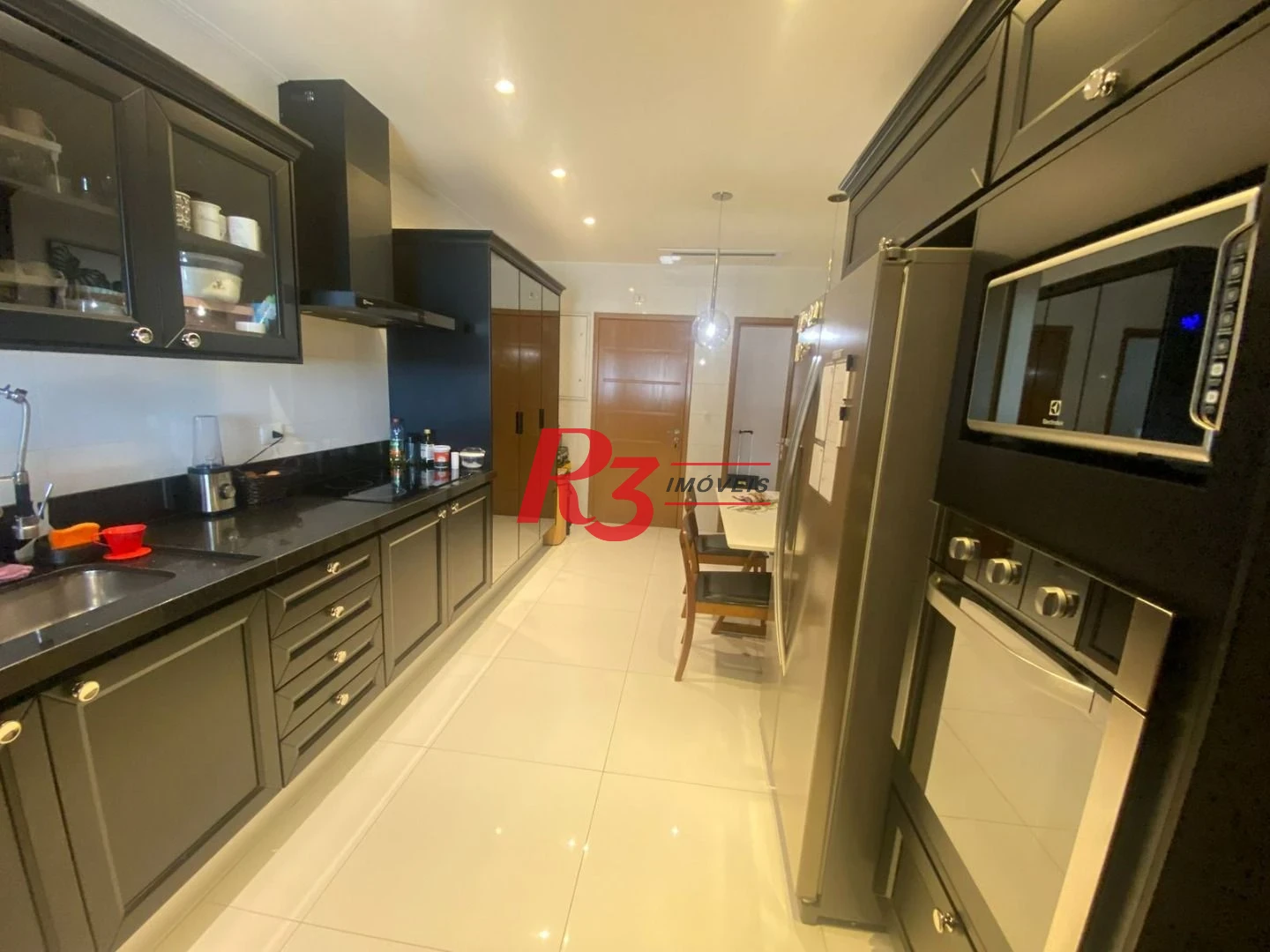 Apartamento Garden com 2 dormitórios à venda, 270 m² por R$ 2.600.000,00 - Embaré - Santos/SP