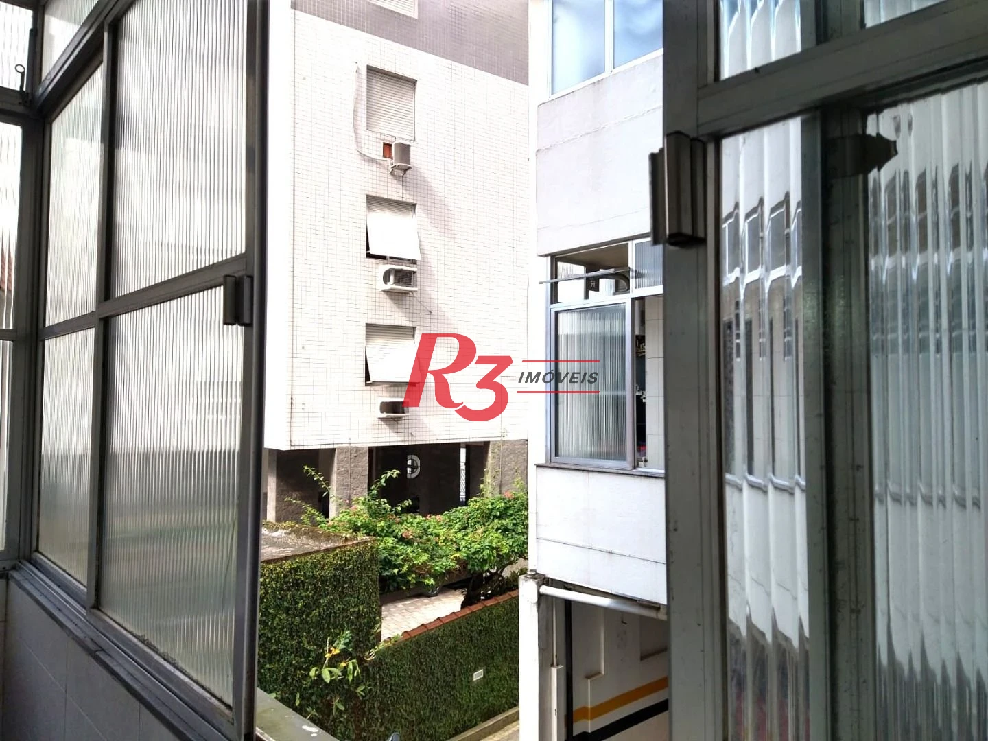 Apartamento com 2 dormitórios à venda, 114 m² por R$ 550.000,00 - Boqueirão - Santos/SP