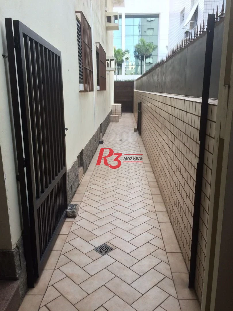 Casa com 5 dormitórios, 270 m² - venda por R$ 2.075.000,00 ou aluguel por R$ 11.500,00/mês - Ponta da Praia - Santos/SP