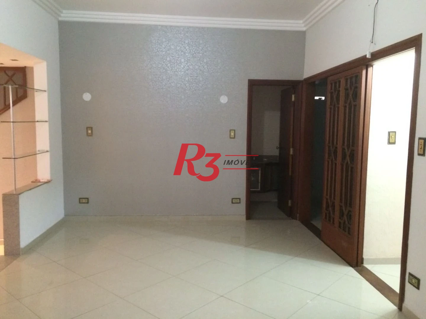 Casa com 5 dormitórios, 270 m² - venda por R$ 2.075.000,00 ou aluguel por R$ 11.500,00/mês - Ponta da Praia - Santos/SP