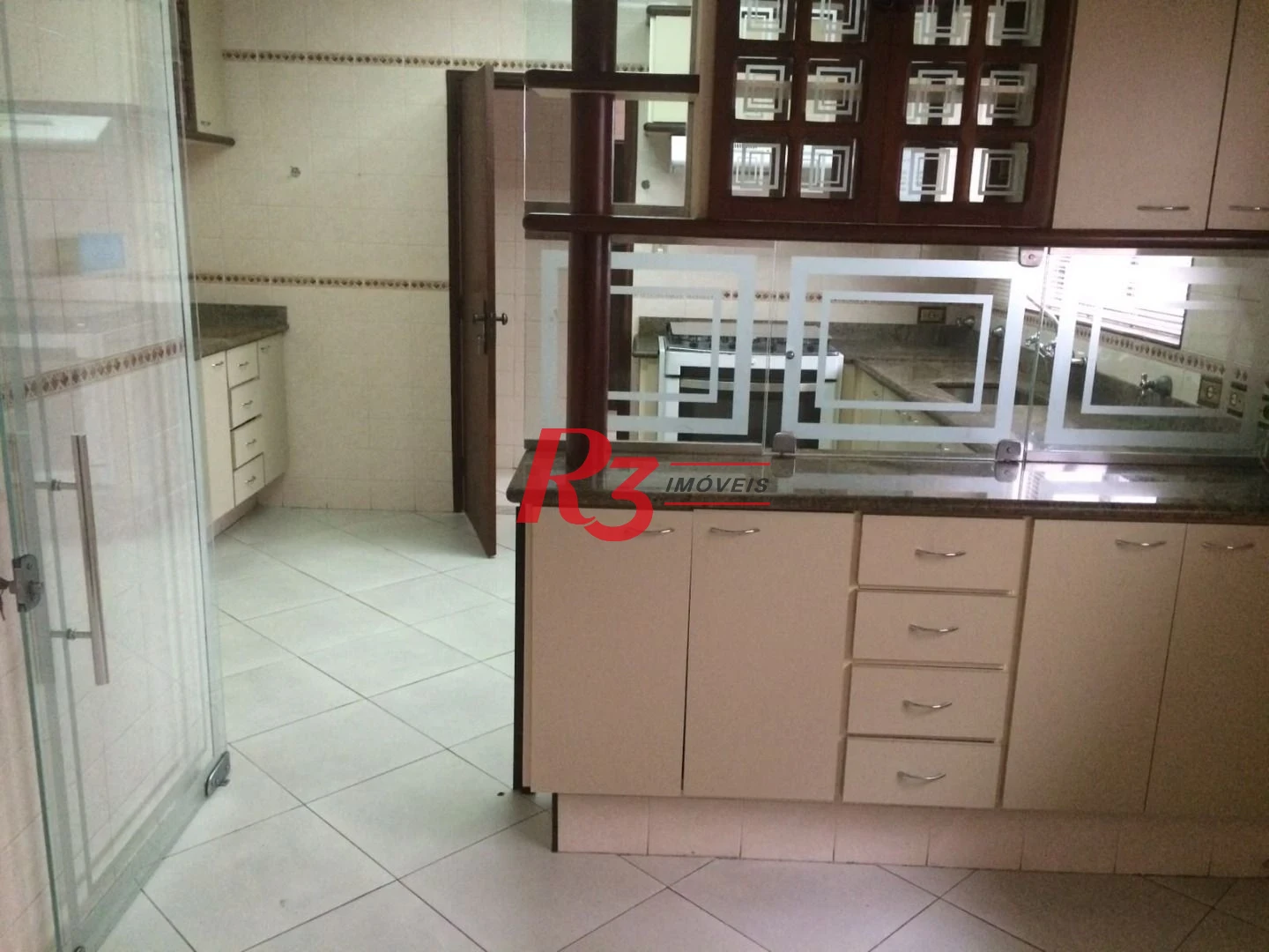 Casa com 5 dormitórios, 270 m² - venda por R$ 2.075.000,00 ou aluguel por R$ 11.500,00/mês - Ponta da Praia - Santos/SP