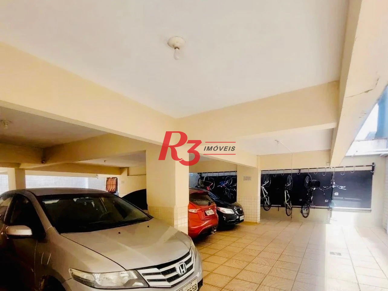 Apartamento com 2 dormitórios à venda, 64 m² por R$ 450.000,00 - Aparecida - Santos/SP
