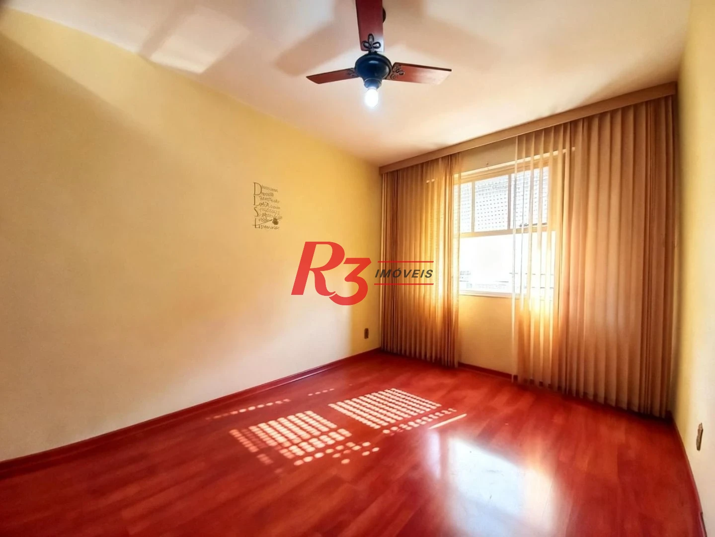 Apartamento com 3 dormitórios à venda, 120 m² por R$ 605.000,00 - Marapé - Santos/SP
