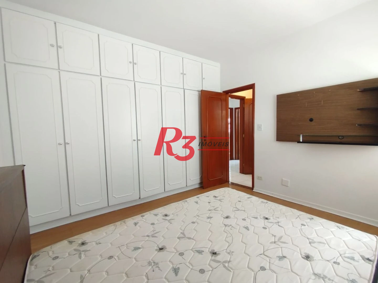 Apartamento com 3 dormitórios à venda, 173 m² por R$ 799.000,00 - Pompéia - Santos/SP