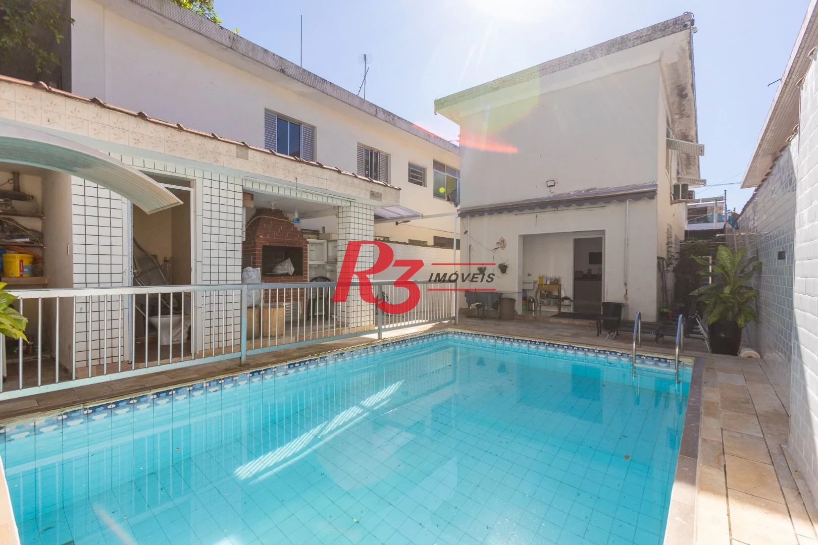 Sobrado com 3 dormitórios, 154 m² - venda por R$ 2.400.000,00 ou aluguel por R$ 15.570,38/mês - Boqueirão - Santos/SP